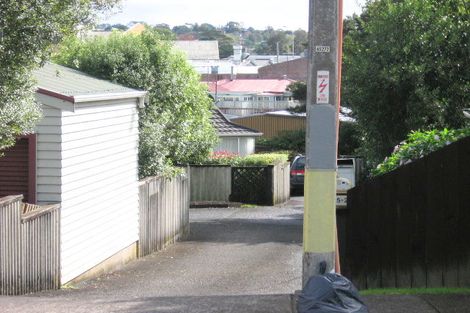 Photo of property in 3/55 Newington Road, Henderson, Auckland, 0612