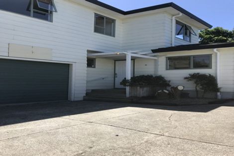 Photo of property in 2/9 Tyne Road, Forrest Hill, Auckland, 0620