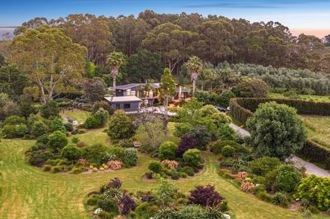 Photo of property in 1079 Kahikatea Flat Road, Waitoki, Kaukapakapa, 0871