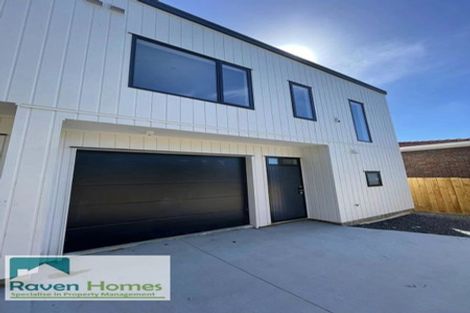 Photo of property in 40a Nui Mana Place, Te Atatu South, Auckland, 0610