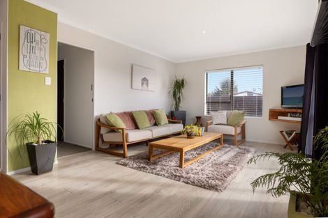 Photo of property in 2b Mahina Place, Mount Maunganui, 3116