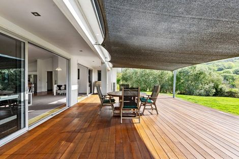 Photo of property in 30 Waipuka Road, Waimarama, Havelock North, 4294