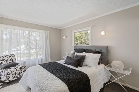 Photo of property in 7 Wilton Crescent, Bishopdale, Christchurch, 8053