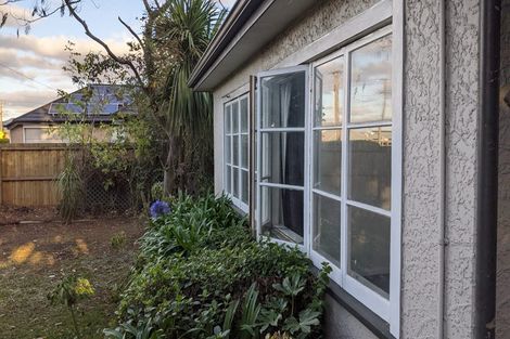 Photo of property in 28 Amyes Road, Hornby, Christchurch, 8042