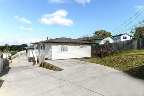 Photo of property in 380 East Coast Road, Sunnynook, Auckland, 0630