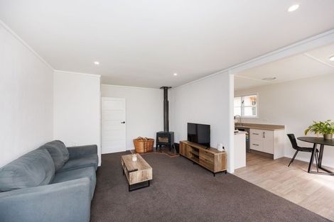 Photo of property in 32 Poole Street, Feilding, 4702