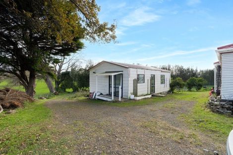 Photo of property in 101 Forest Lakes Road, Otaki, 5583