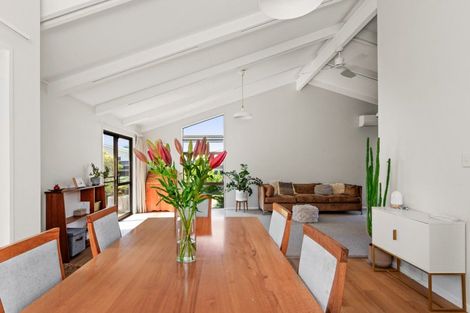 Photo of property in 19 Laurent Place, Greenmeadows, Napier, 4112