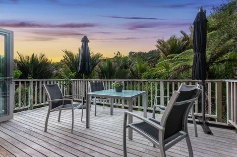 Photo of property in 81 Huia Road, Titirangi, Auckland, 0604