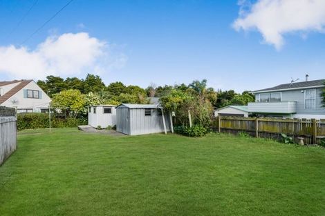 Photo of property in 145 Everglade Drive, Totara Heights, Auckland, 2105