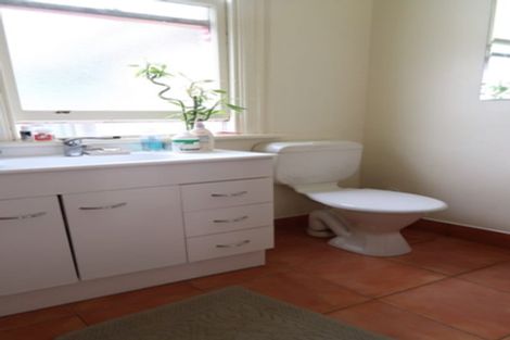 Photo of property in 4 Te Wharepouri Street, Berhampore, Wellington, 6023