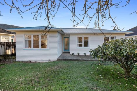 Photo of property in 58 Coast Road, Wainuiomata, Lower Hutt, 5014