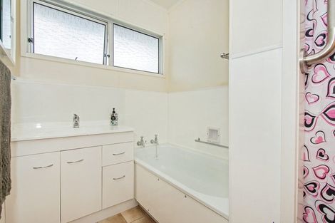 Photo of property in 1/5 Brighton Road, Kensington, Whangarei, 0112