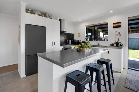 Photo of property in 15 Customhouse Street, Bell Block, New Plymouth, 4312