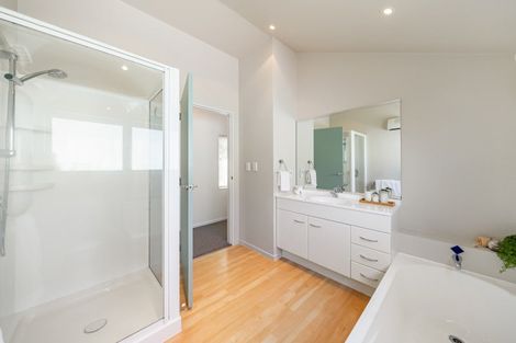 Photo of property in 48a Witham Street, Island Bay, Wellington, 6023