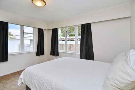 Photo of property in 37 Mackworth Street, Woolston, Christchurch, 8062