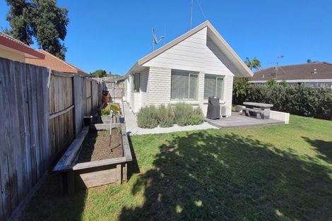 Photo of property in 28 Pacific View Road, Papamoa Beach, Papamoa, 3118