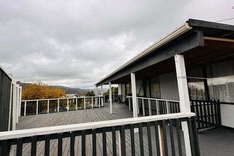 Photo of property in 1 Mcmanaway Grove, Stokes Valley, Lower Hutt, 5019