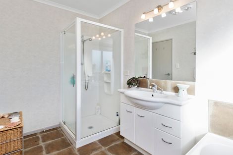 Photo of property in 48 Woodleigh Place, Ohauiti, Tauranga, 3112