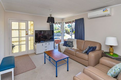 Photo of property in 4 Robert Allan Way, Pakuranga Heights, Auckland, 2010