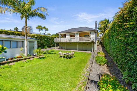 Photo of property in 12 Linwood Avenue, Forrest Hill, Auckland, 0620