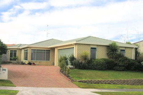 Photo of property in 4 Guernsey Place, Grandview Heights, Hamilton, 3200