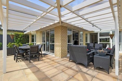 Photo of property in 15 Keppoch Court, Dannemora, Auckland, 2016