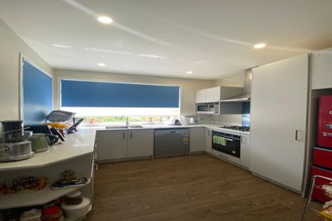 Photo of property in 50 Battalion Drive, Papakura, 2110