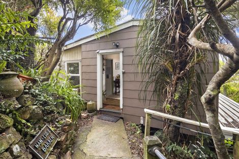 Photo of property in 88 Howard Road, Point Howard, Lower Hutt, 5013