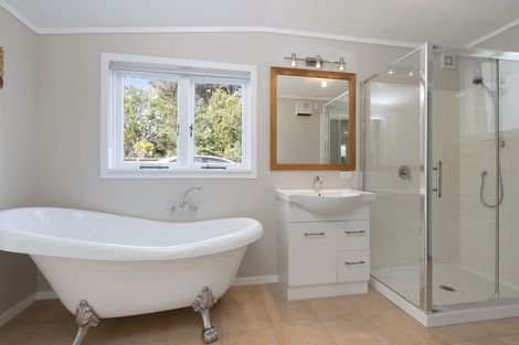 Photo of property in 6 Tirairaka Terrace, Okiato, Russell, 0272