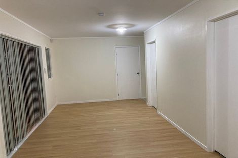 Photo of property in 55a Archibald Road, Kelston, Auckland, 0602