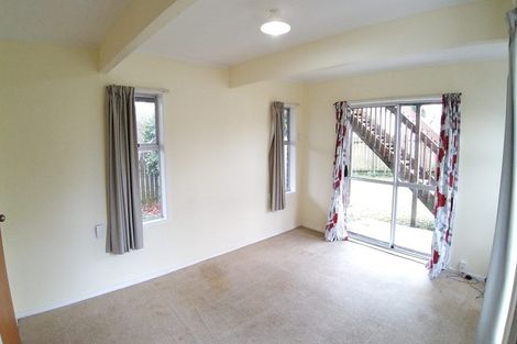 Photo of property in 19 St Catherine Crescent, West Harbour, Auckland, 0618