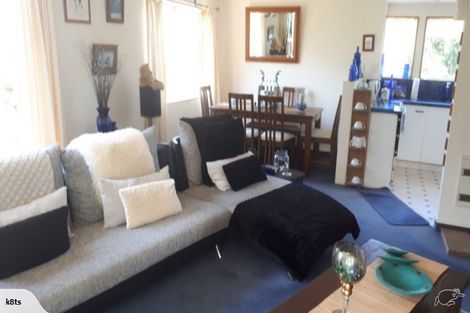 Photo of property in 64 Shrimpton Road, Haumoana, 4102