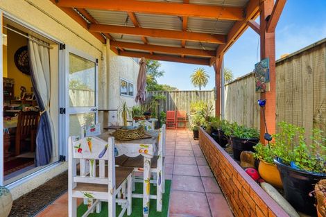 Photo of property in 2c Creagh Street, Te Awa, Napier, 4110