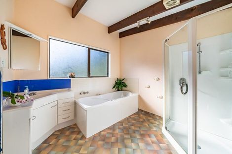 Photo of property in 1368 Akatarawa Road, Akatarawa Valley, Upper Hutt, 5372