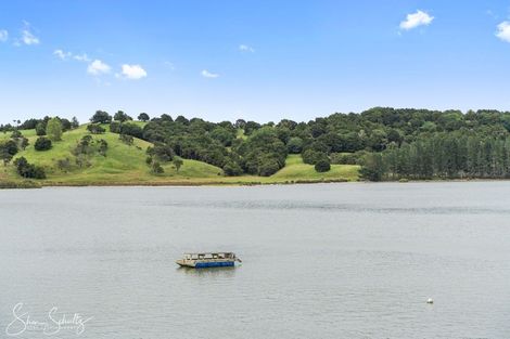 Photo of property in 429 Heatley Road, Whakapirau, Maungaturoto, 0583