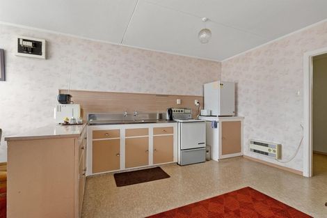 Photo of property in 100 Shearman Street, Waimate, 7924