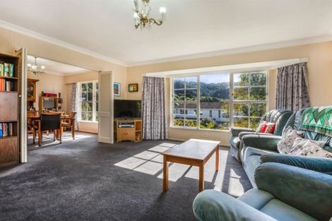 Photo of property in 12 Balliol Drive, Tawa, Wellington, 5028