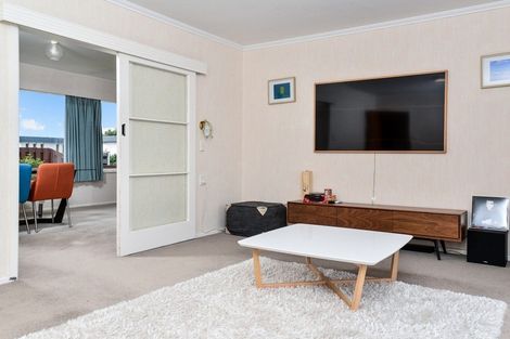 Photo of property in 3 Hillary Street, Chedworth, Hamilton, 3210