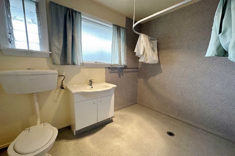 Photo of property in 17 Fairmile Place, Russley, Christchurch, 8042