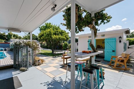 Photo of property in 167 Lytton Road, Elgin, Gisborne, 4010