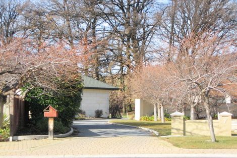 Photo of property in 5 Oakwood Place, Wanaka, 9305