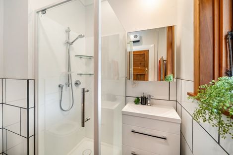 Photo of property in 1090 Coast Road, Wainuiomata Coast, Wainuiomata, 5373