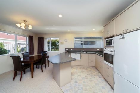 Photo of property in 33b Argyle Street, Hawera, 4610