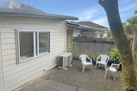 Photo of property in 5a Rosebank Road, Avondale, Auckland, 1026