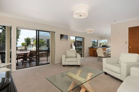 Photo of property in 418a Oceanbeach Road, Mount Maunganui, 3116