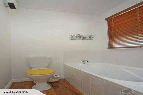 Photo of property in 30 Spencer Street, Crofton Downs, Wellington, 6035