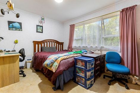 Photo of property in 6 Albemarle Place, Massey, Auckland, 0614