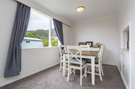 Photo of property in 14 Miro Street, Eastbourne, Lower Hutt, 5013