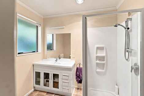 Photo of property in 5 Mayer Crescent, Wakefield, 7025